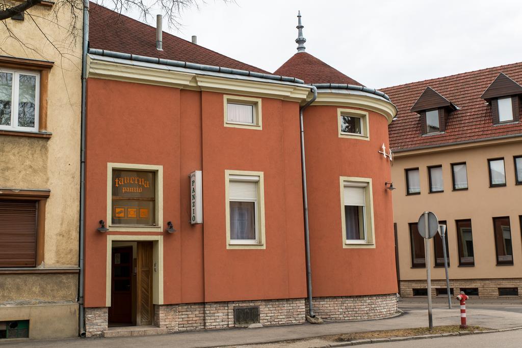 Vendégház Taverna Panzio